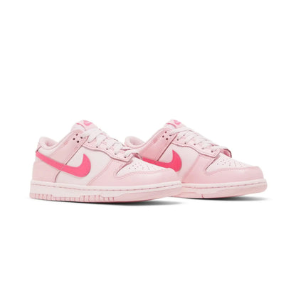 Dunk Low Triple Pink